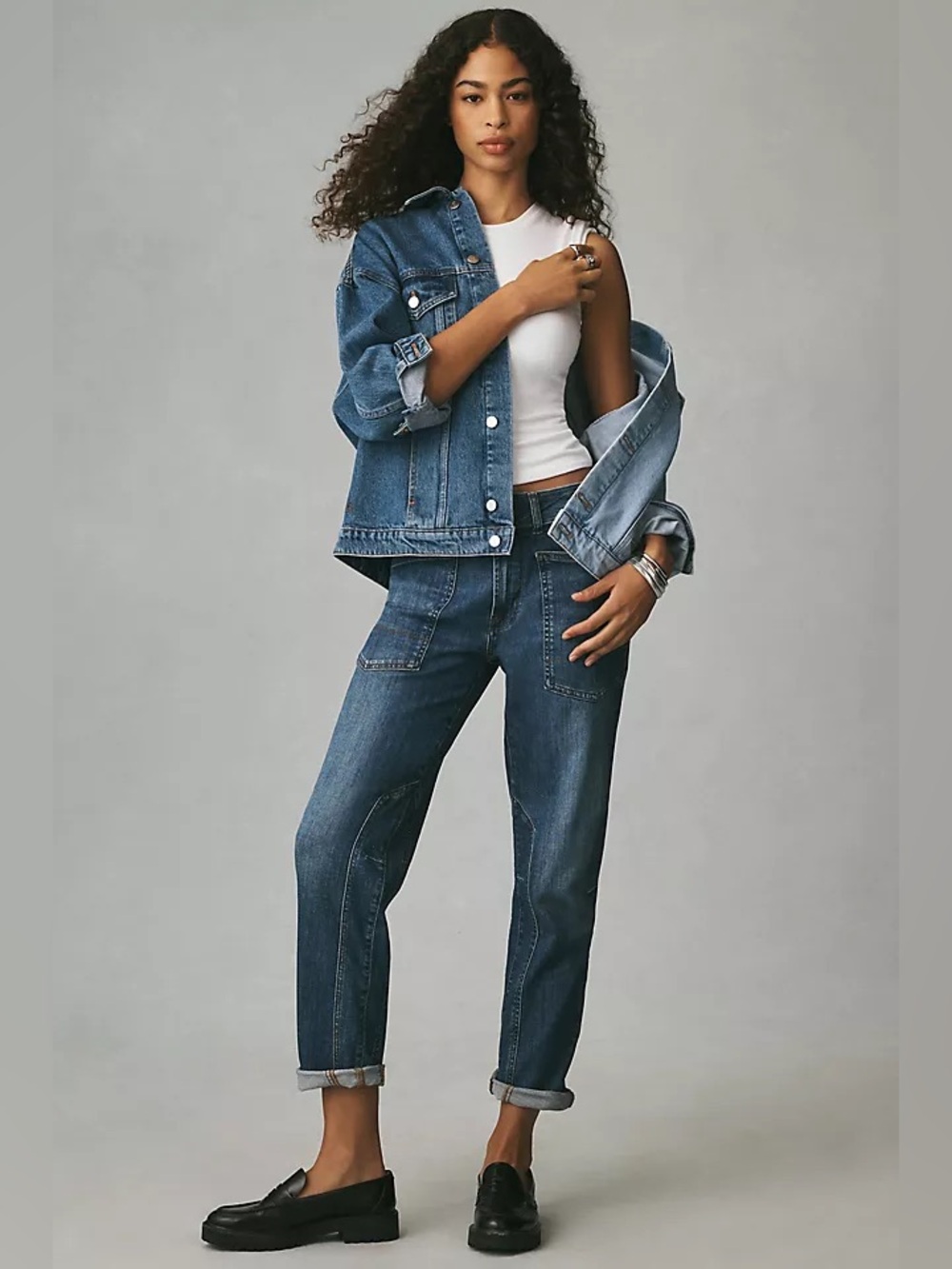 Anthropologie Pilcro The Wanderer Mid-Rise Relaxed Jeans in Borocay Wash Size 28